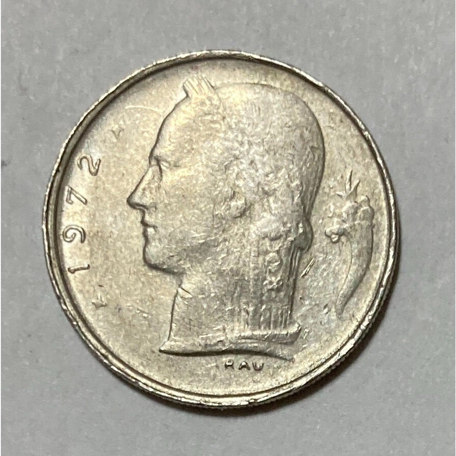 Belgian Money, 1972 Belgium 1 Franc Coin, French text