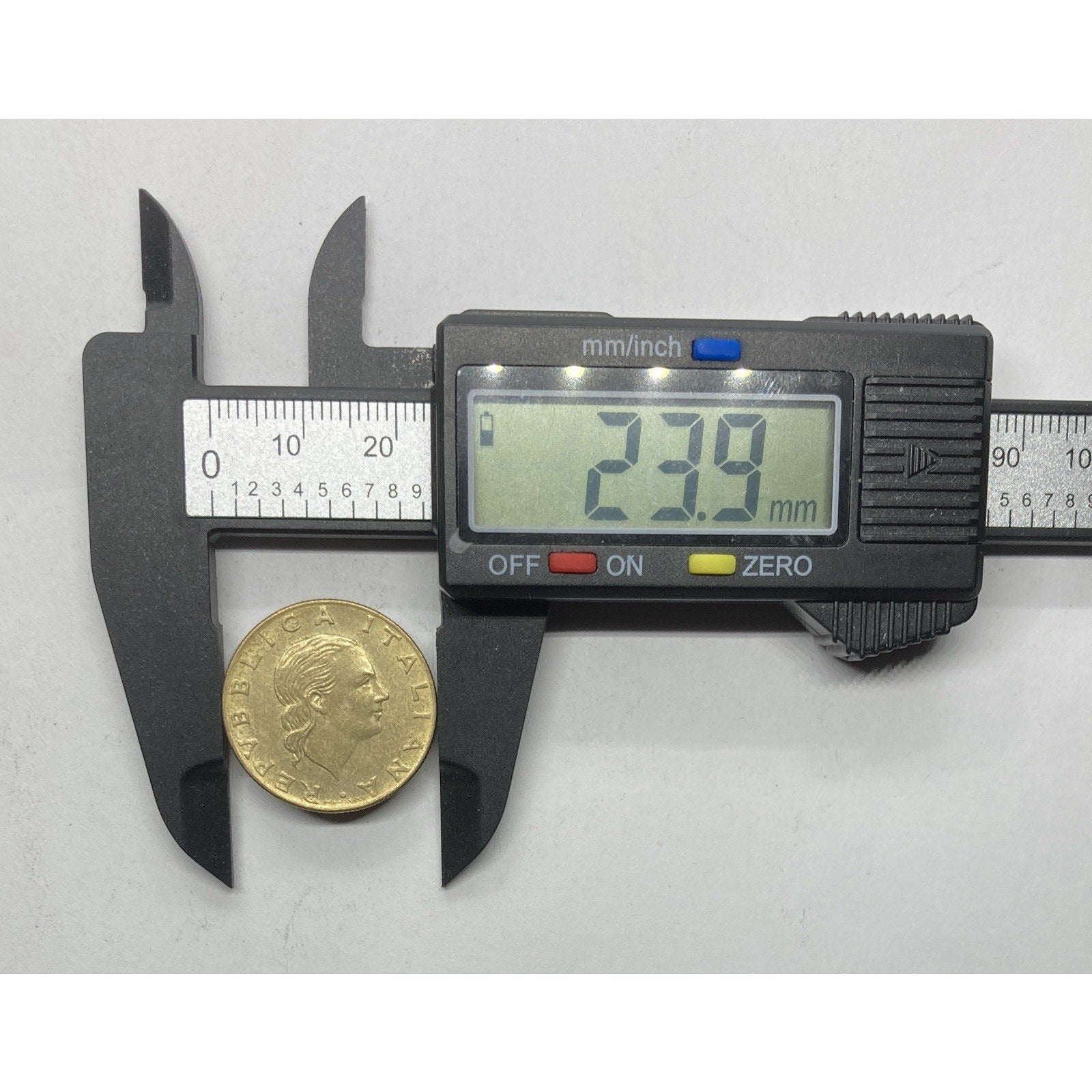 1972 Italy 200 Lire Coin - KM# 105